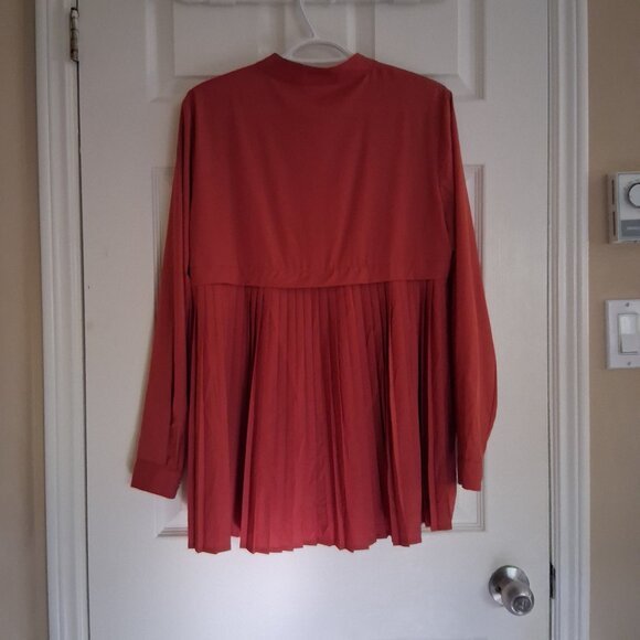 Cotidie Women's M Brick Terracotta Adeline Long Sleeve Button Down Pleated Top - Picture 6 of 13